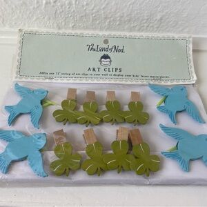 The Land of Nod Art Clips - Blue and Green